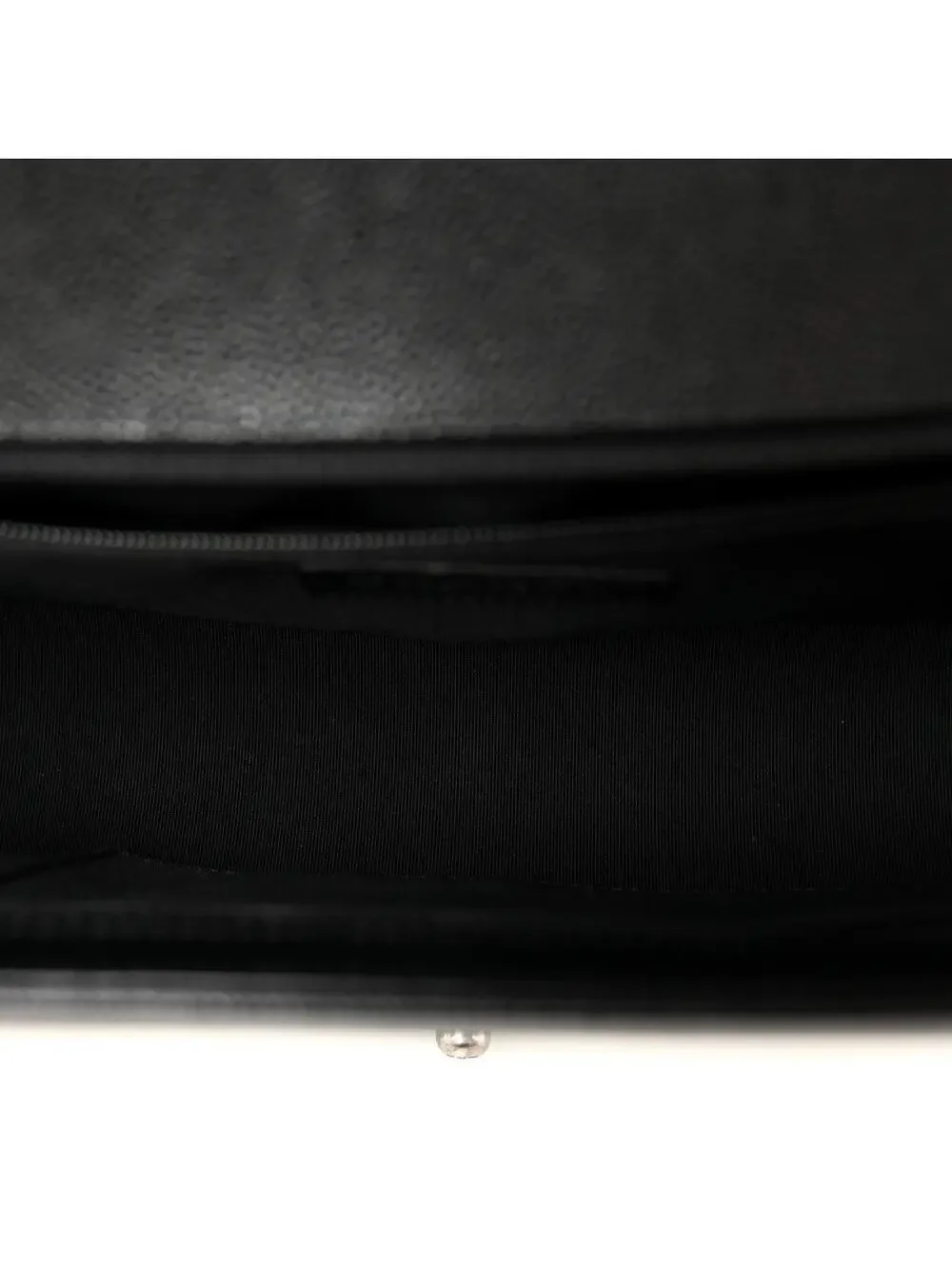 Chanel Caviar Quilted New Medium Boy #321996C38B